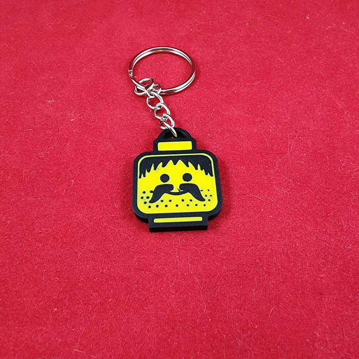 Durable Classic Pirate Face Keychain
